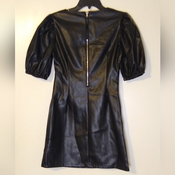 Forever 21 Faux Leather Mini Dress Size Small NWT - Picture 2 of 5